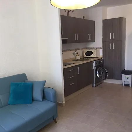 Estudio Amplio En El Corazon De Apartamento
